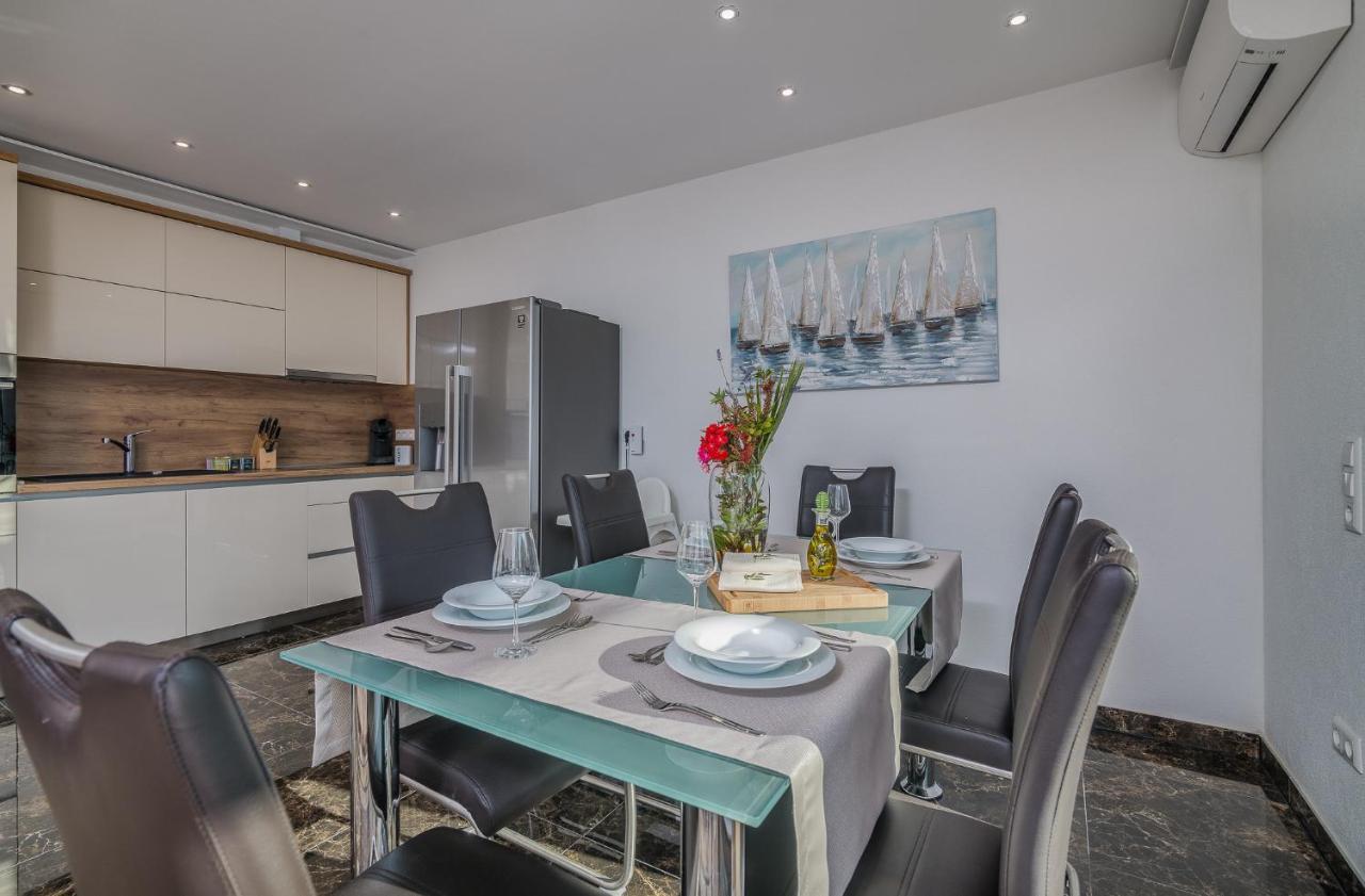 Apartment Aurora Island Krk Malinska Sveti Anton  Dış mekan fotoğraf